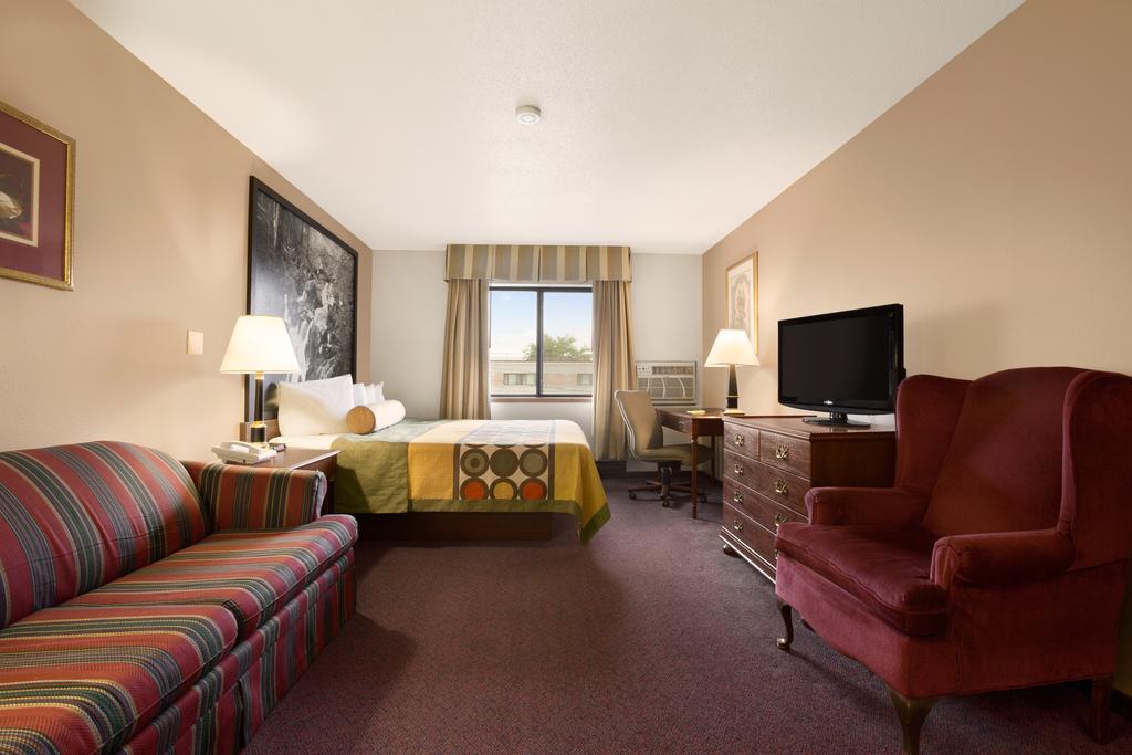 Hotel Super 8 By Wyndham Milwaukee Airport Zimmer foto